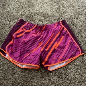 Nike running short